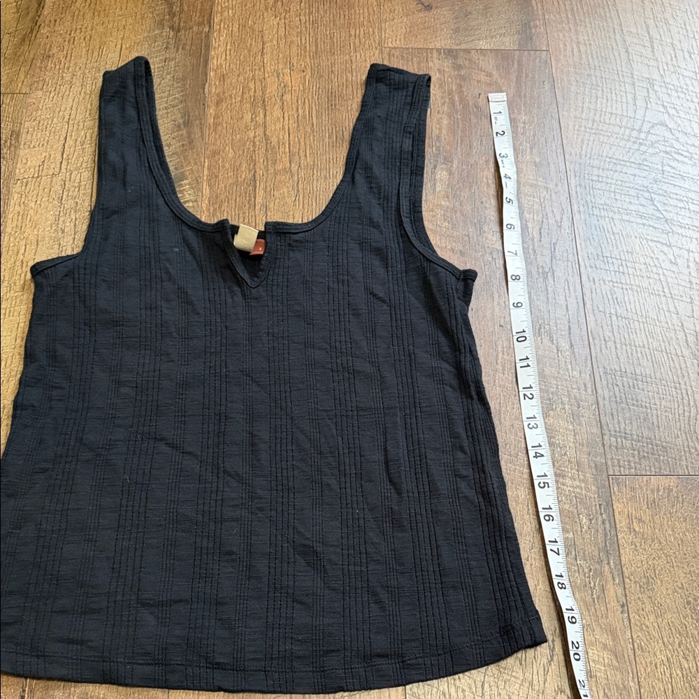 Pilcro Black Textured Tank Top - Picture 6 of 7